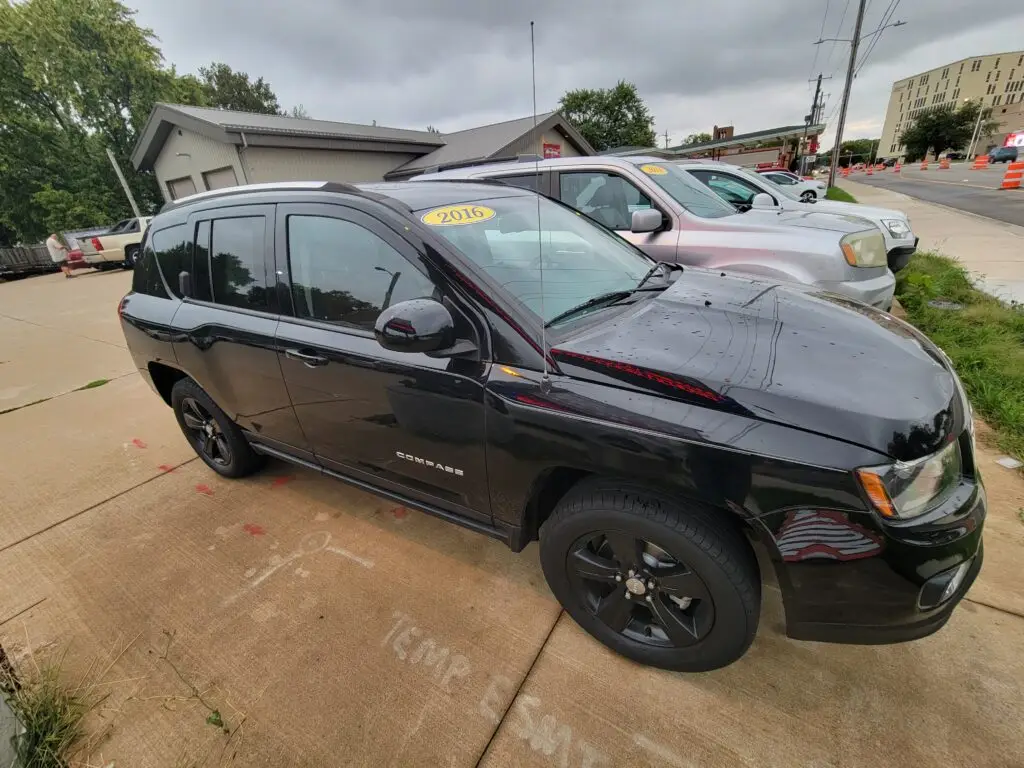 2016 Jeep Compass 14995 – used car for sale at Advantage Auto Sales